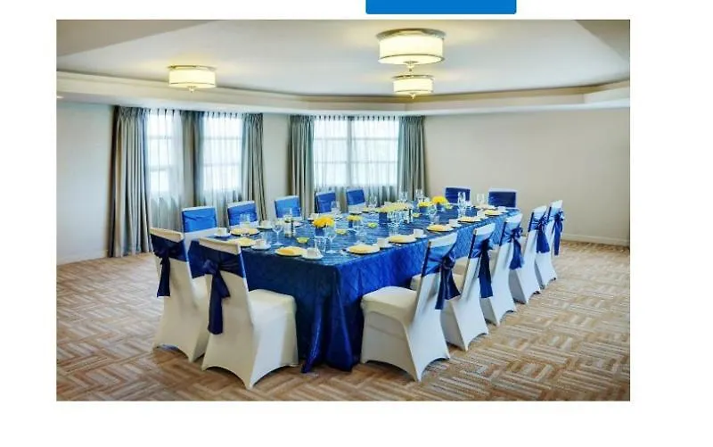 Courtyard By Marriott Kitchener Hotel